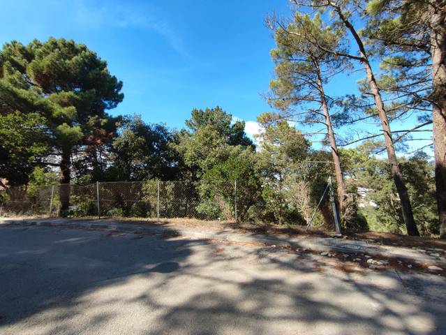 Terreno residencial en Venta en Carrer les Heures en Terrafortuna - Puig Ventós