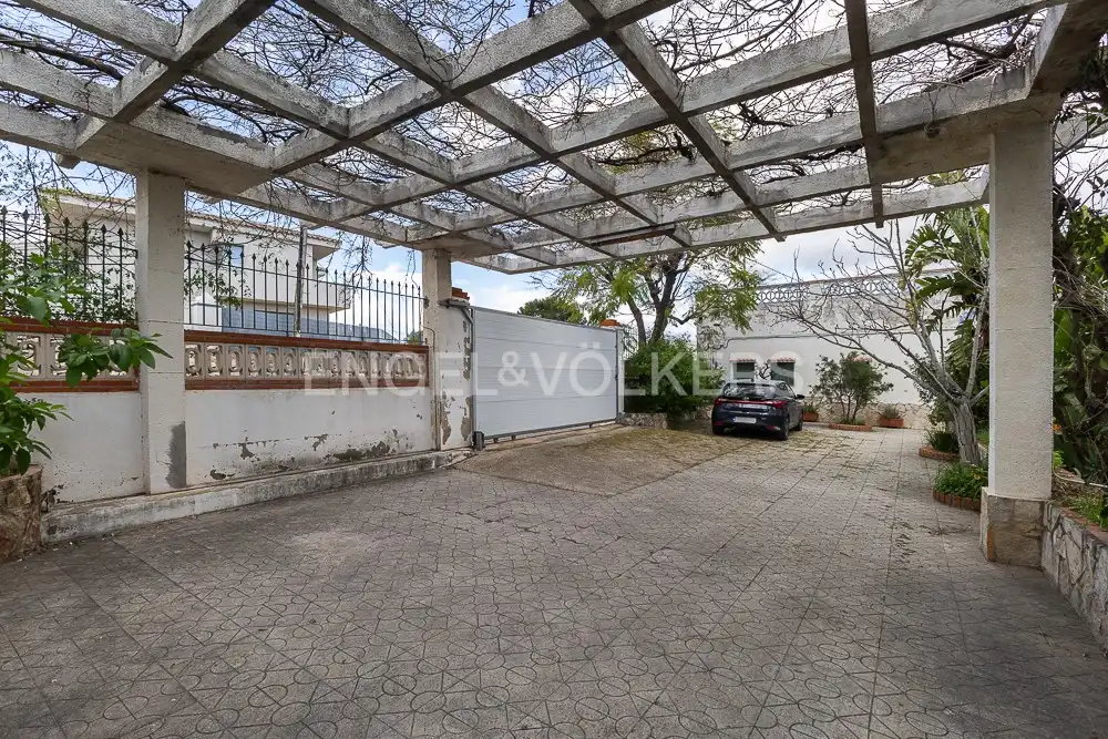Vista exterior de Casa o chalet en venta en Alzira con Aire acondicionado, Calefacción y Jardín privado