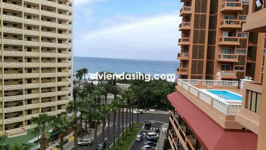 Vista exterior de Estudio en venta en Puerto de la Cruz con Terraza, Amueblado y Piscina comunitaria