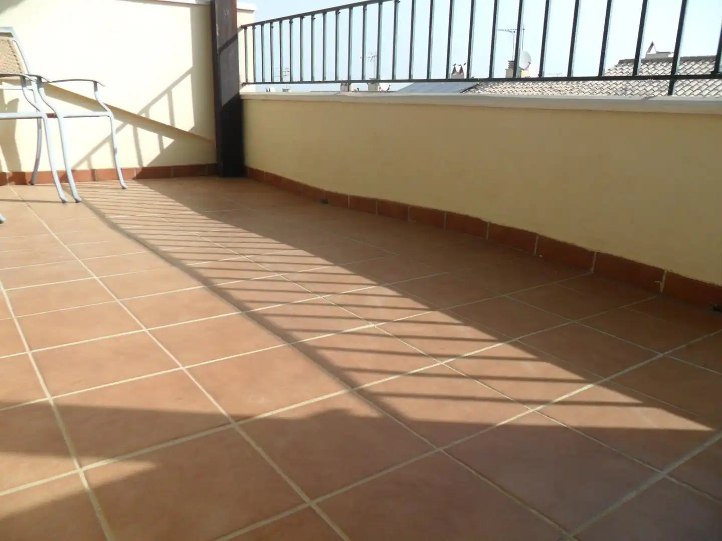 Terrassa de Casa adosada de lloguer en Ogíjares amb Terrassa, Traster i Moblat