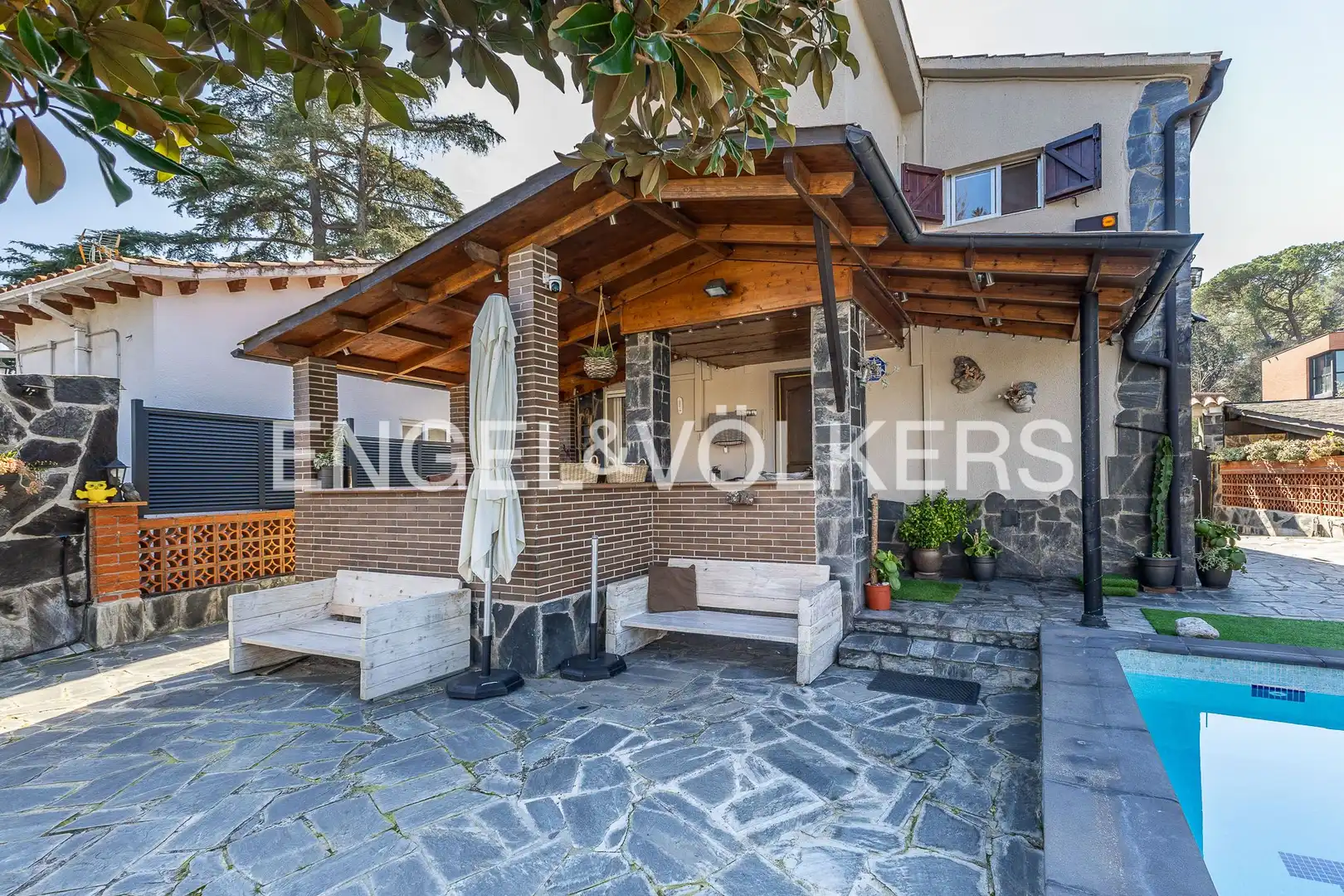 Terrace of Houses for sale in Sant Cugat del Vallès  with Air Conditioner, Heating and Private garden