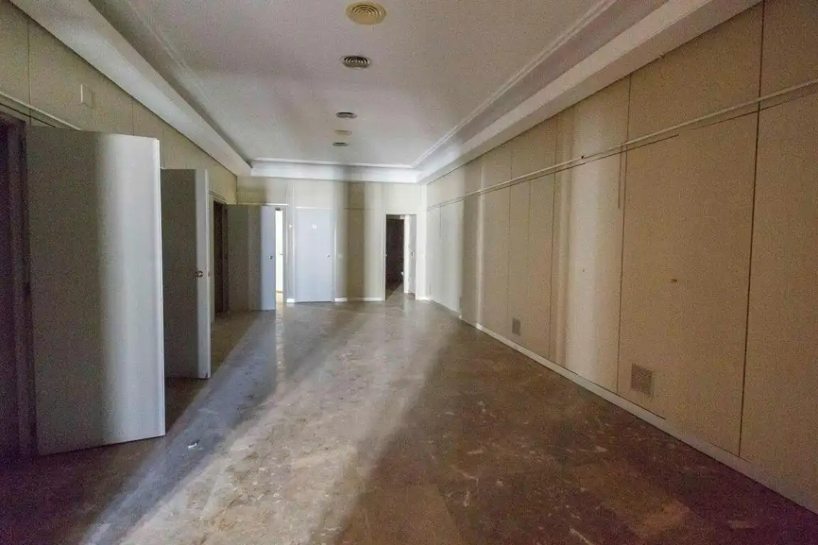 Office for sale in Rota