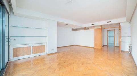 Photo 4 of Flat for sale in Calle Tramontana, Prado de Somoaguas, Madrid