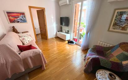 Bedroom of Flat for sale in  Barcelona Capital  with Air Conditioner, Heating and Parquet flooring