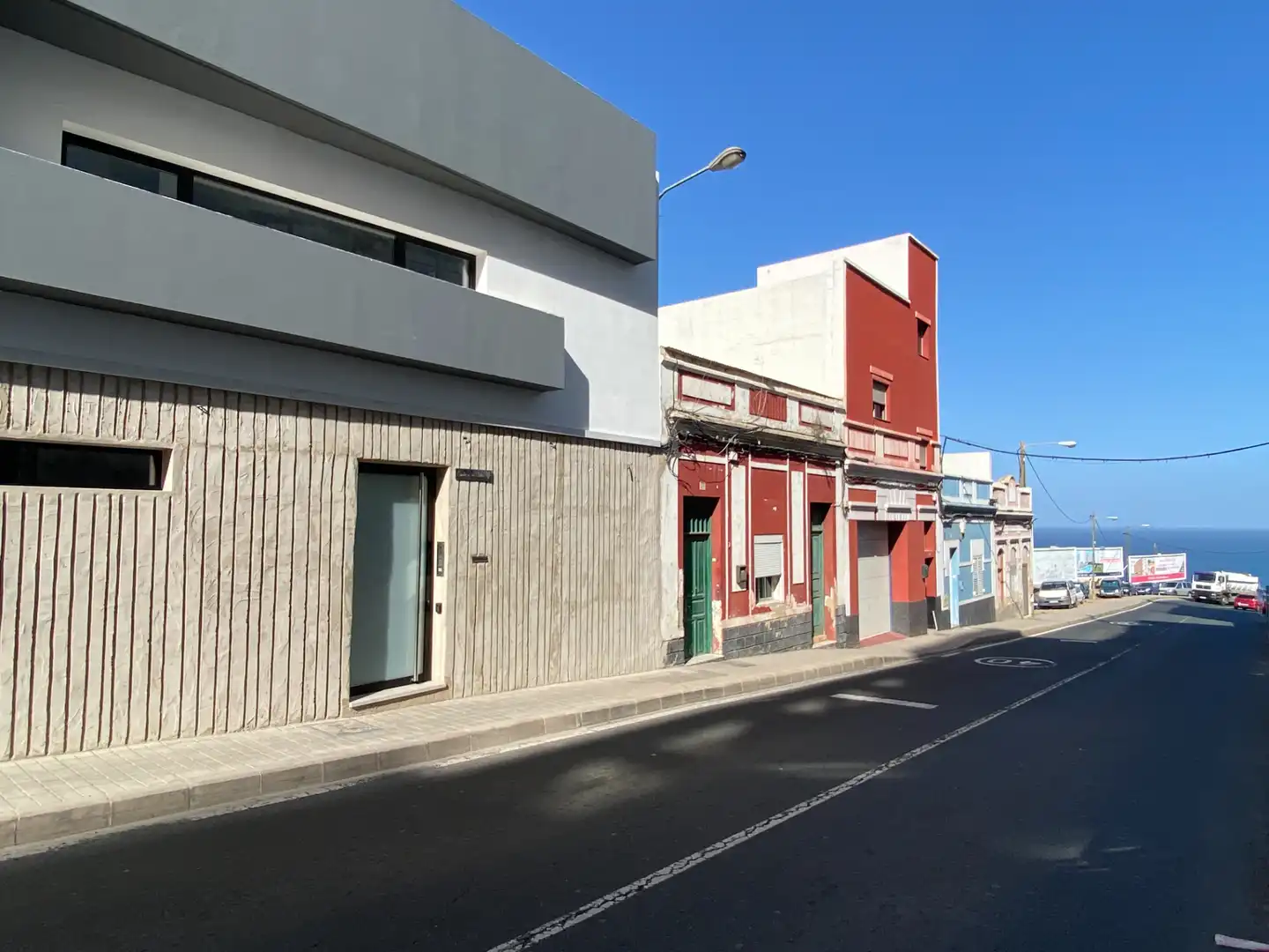 Exterior view of Flat for rent in Las Palmas de Gran Canaria  with Oven, Washing machine and Alarm