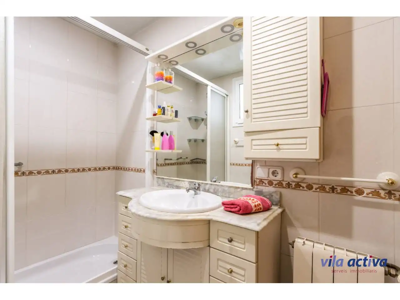 Baño de Piso en venta en Terrassa con Calefacción, Parquet y Balcón