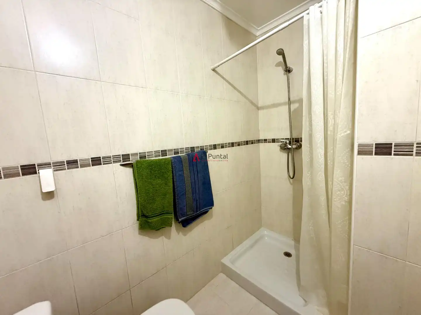 Badezimmer von Maisonette zum Verkauf in Piélagos mit Heizung, Parkett und Abstellraum