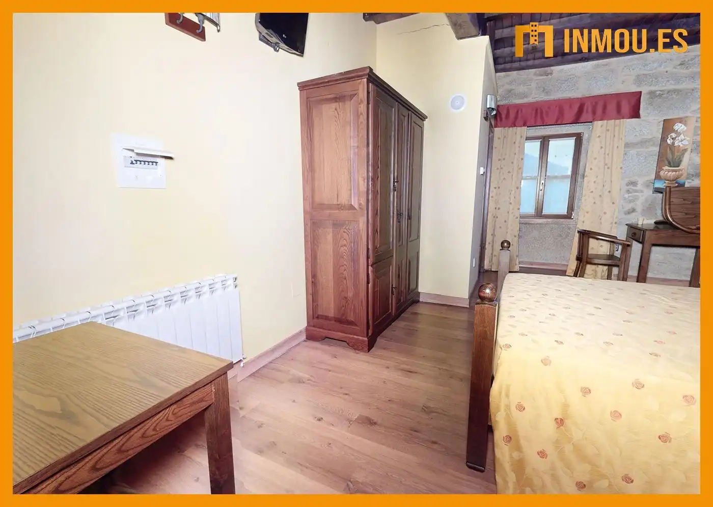 Schlafzimmer von Haus oder Chalet zum Verkauf in O Irixo mit Heizung