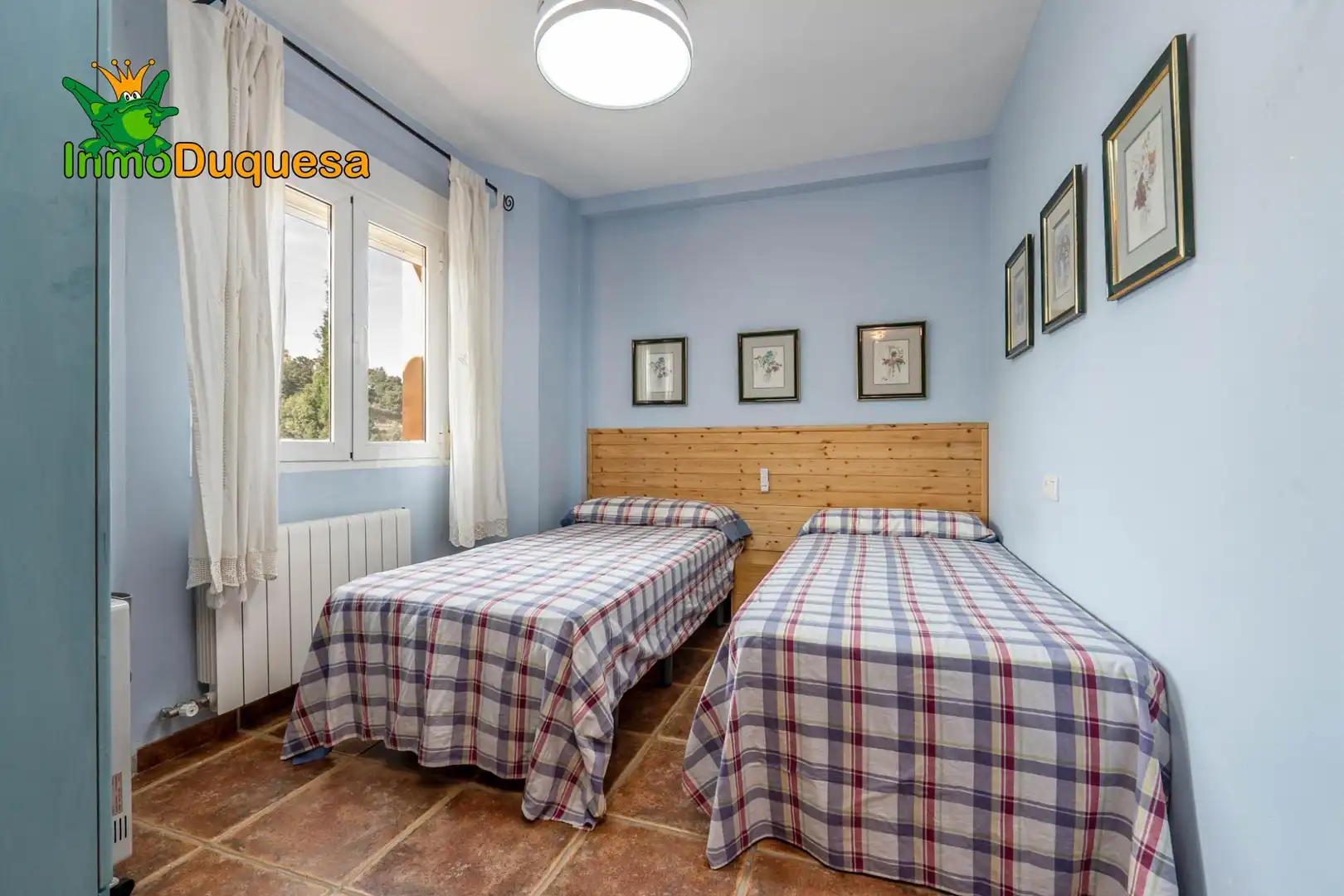 Dormitori de Casa o xalet en venda en La Zubia amb Calefacció, Jardí privat i Terrassa