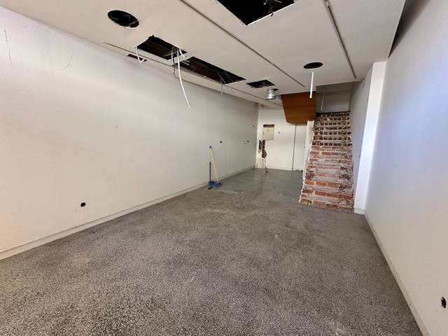 Local comercial en Alquiler en Miralvalle - Av. Virgen del Puerto - La Data