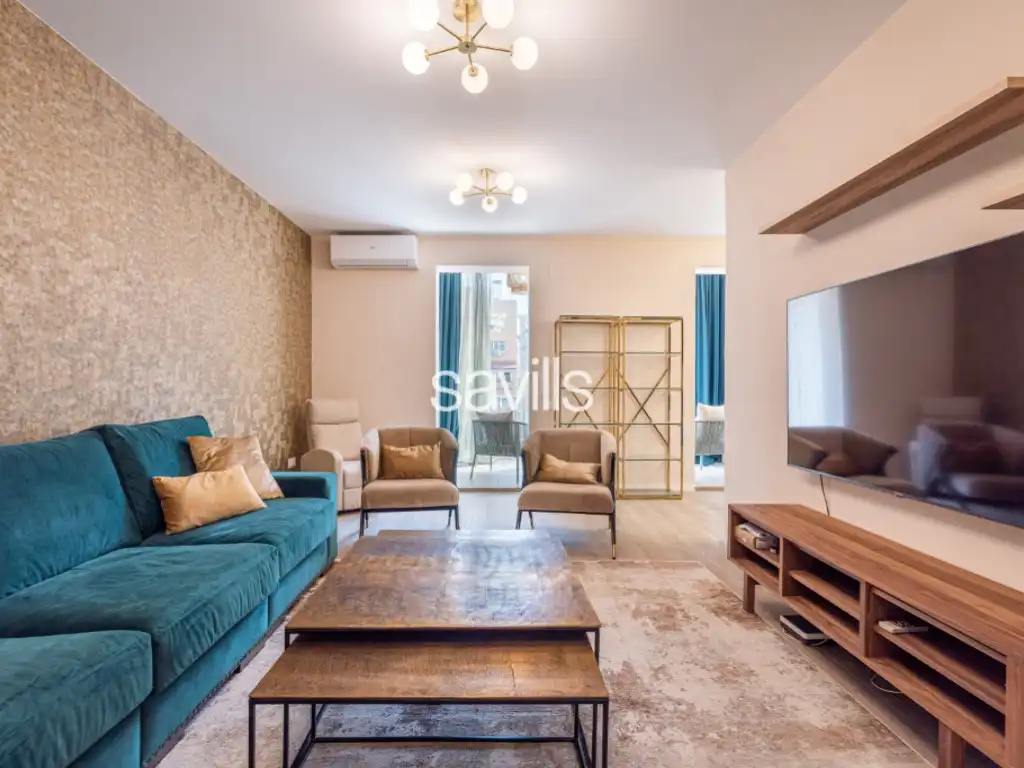 Apartment with lift for sale in Eixample