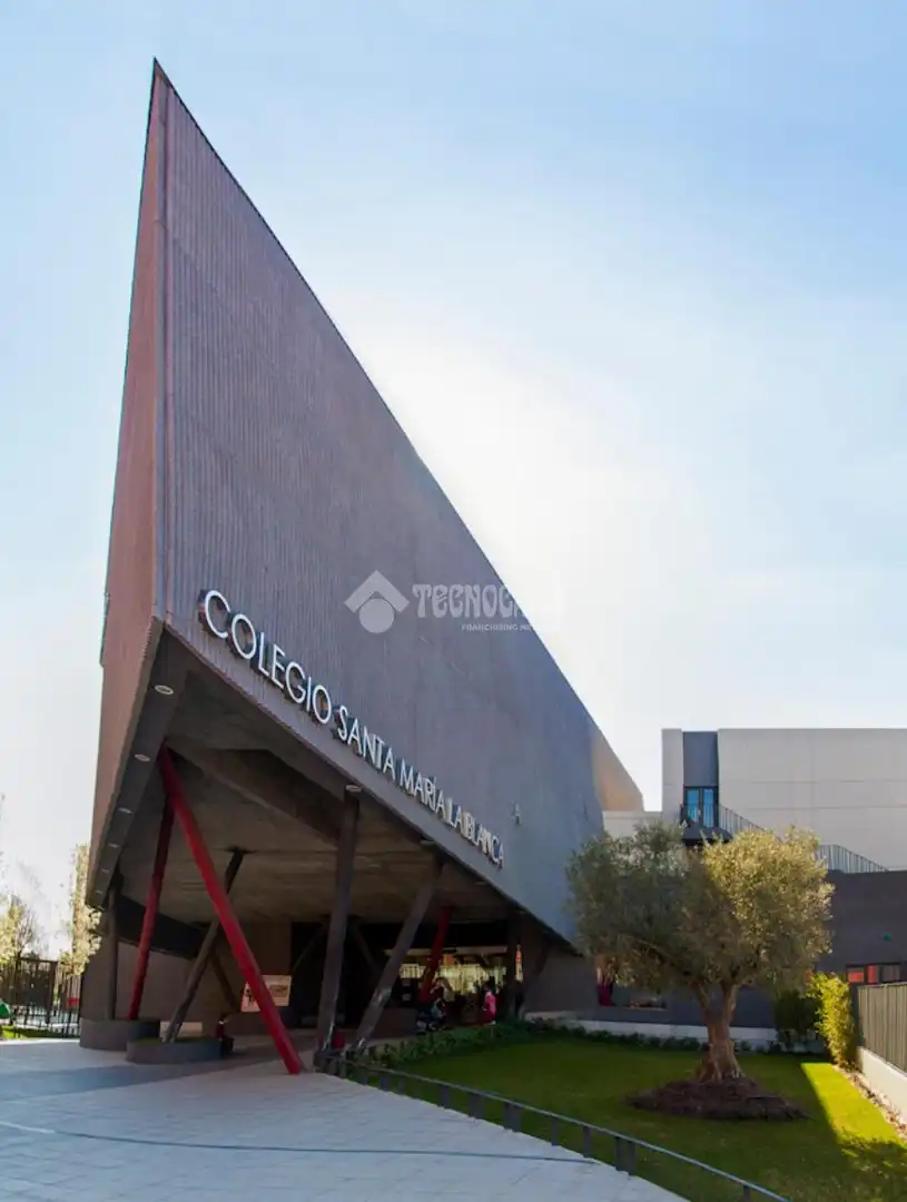Vista exterior de Ático en venta en Madrid con Aire acondicionado, Calefacción y Terraza