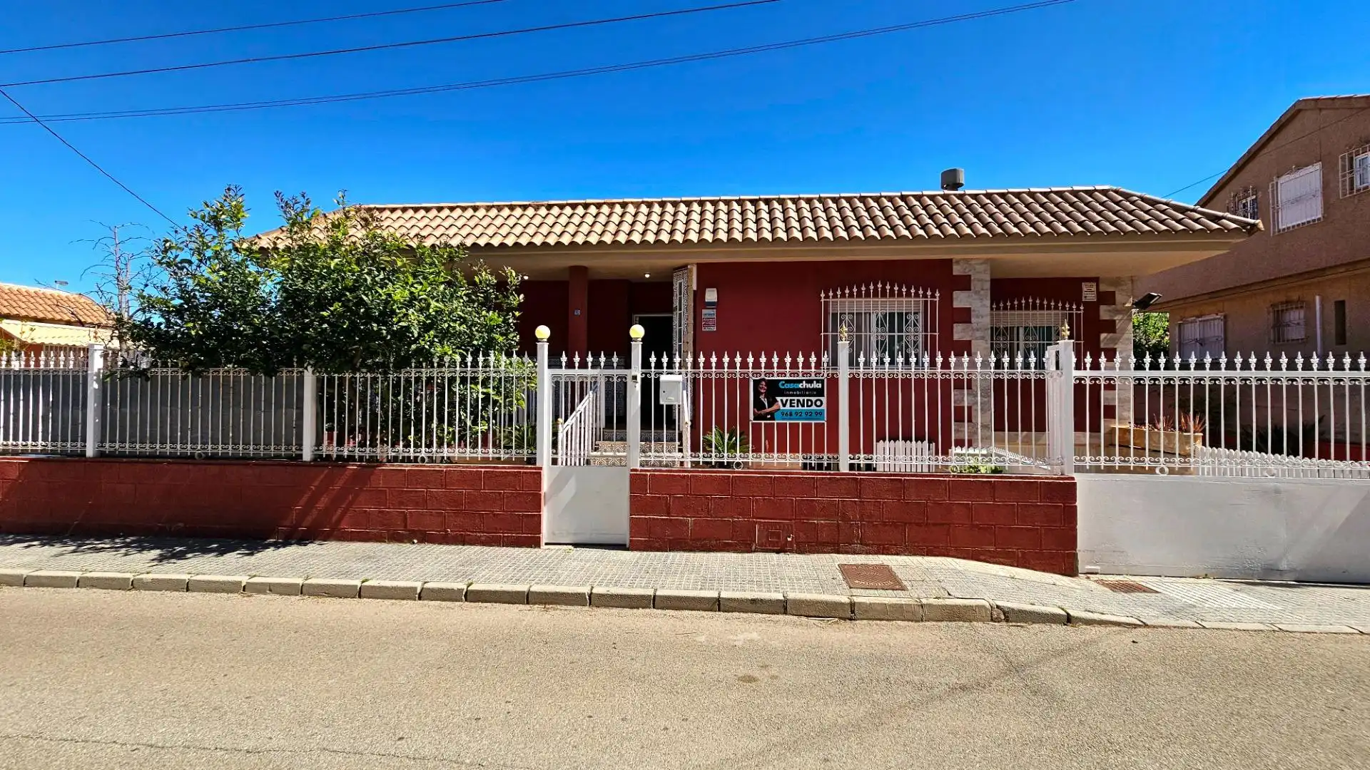 Vista exterior de Casa o chalet en venta en Cartagena con Aire acondicionado, Jardín privado y Piscina