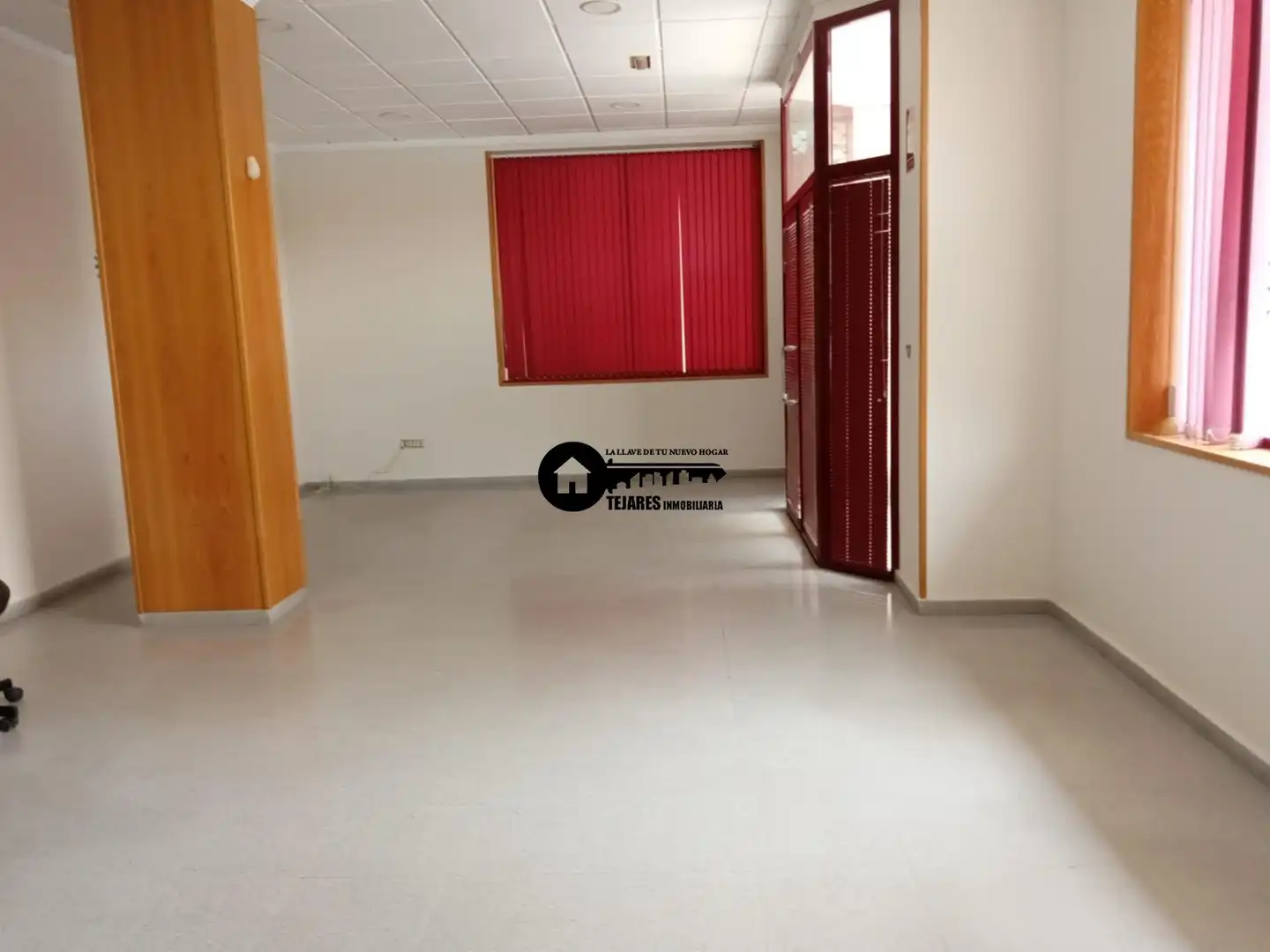 Local comercial en venda a Industria