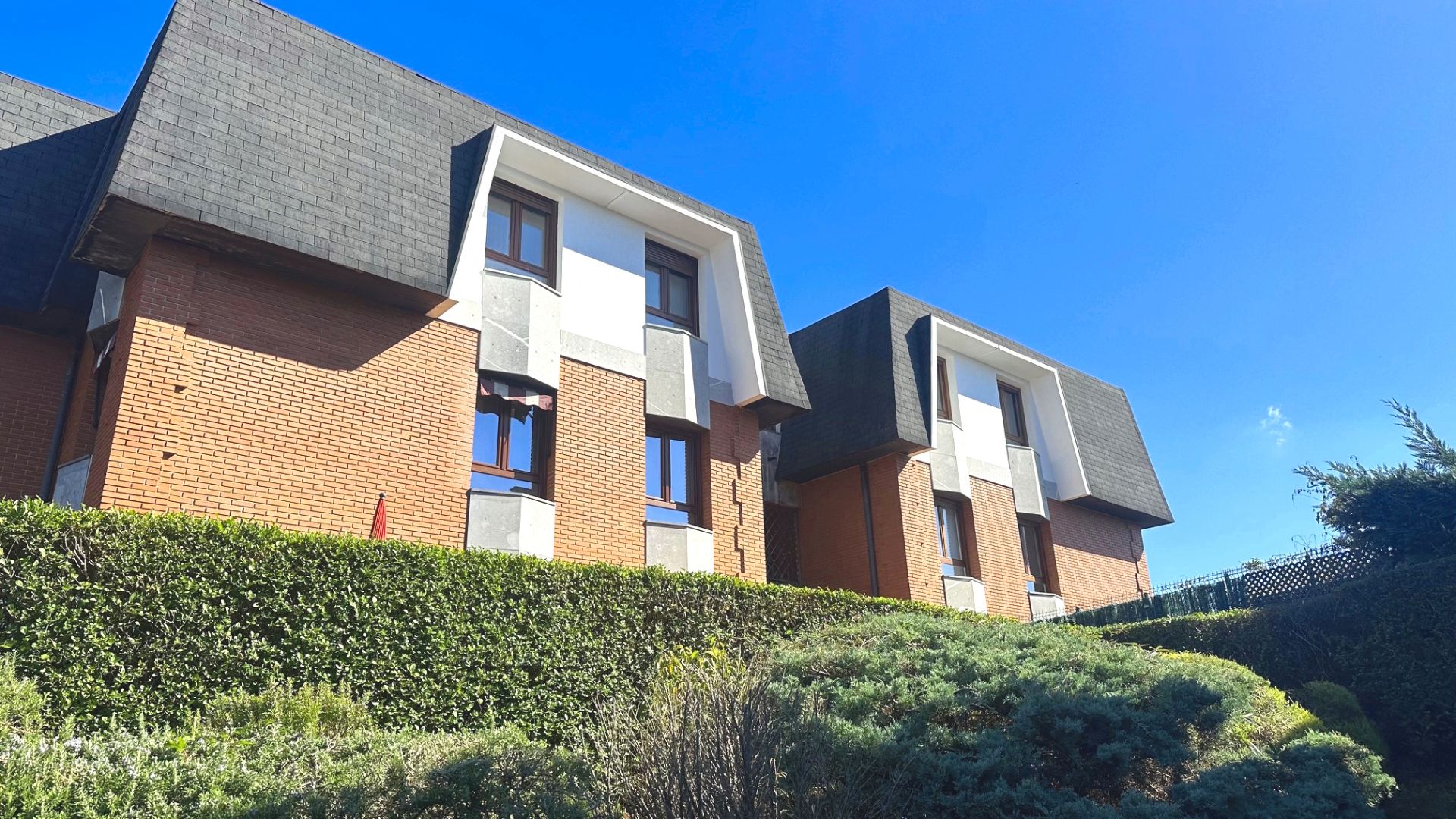 Vista exterior de Pis en venda en Berango amb Calefacció, Terrassa i Traster