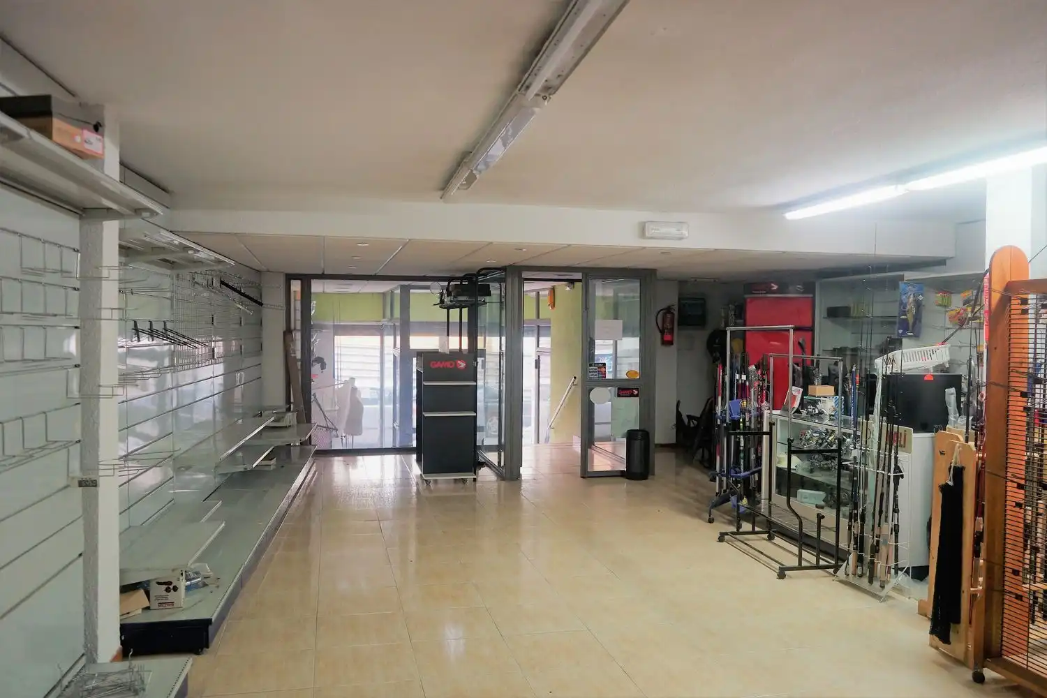 Gewerbefläche zum Verkauf in Calle anselmo fernandez 29, imagen 3