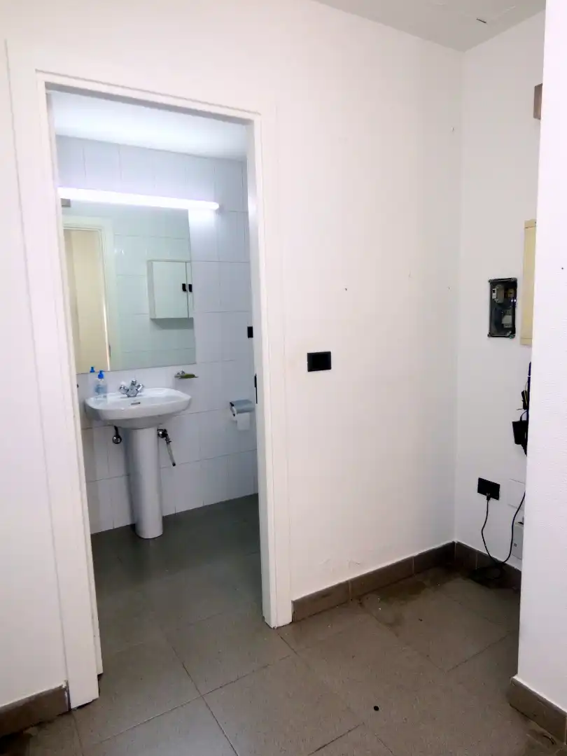 Bany de Local en venda en Bilbao  amb Calefacció