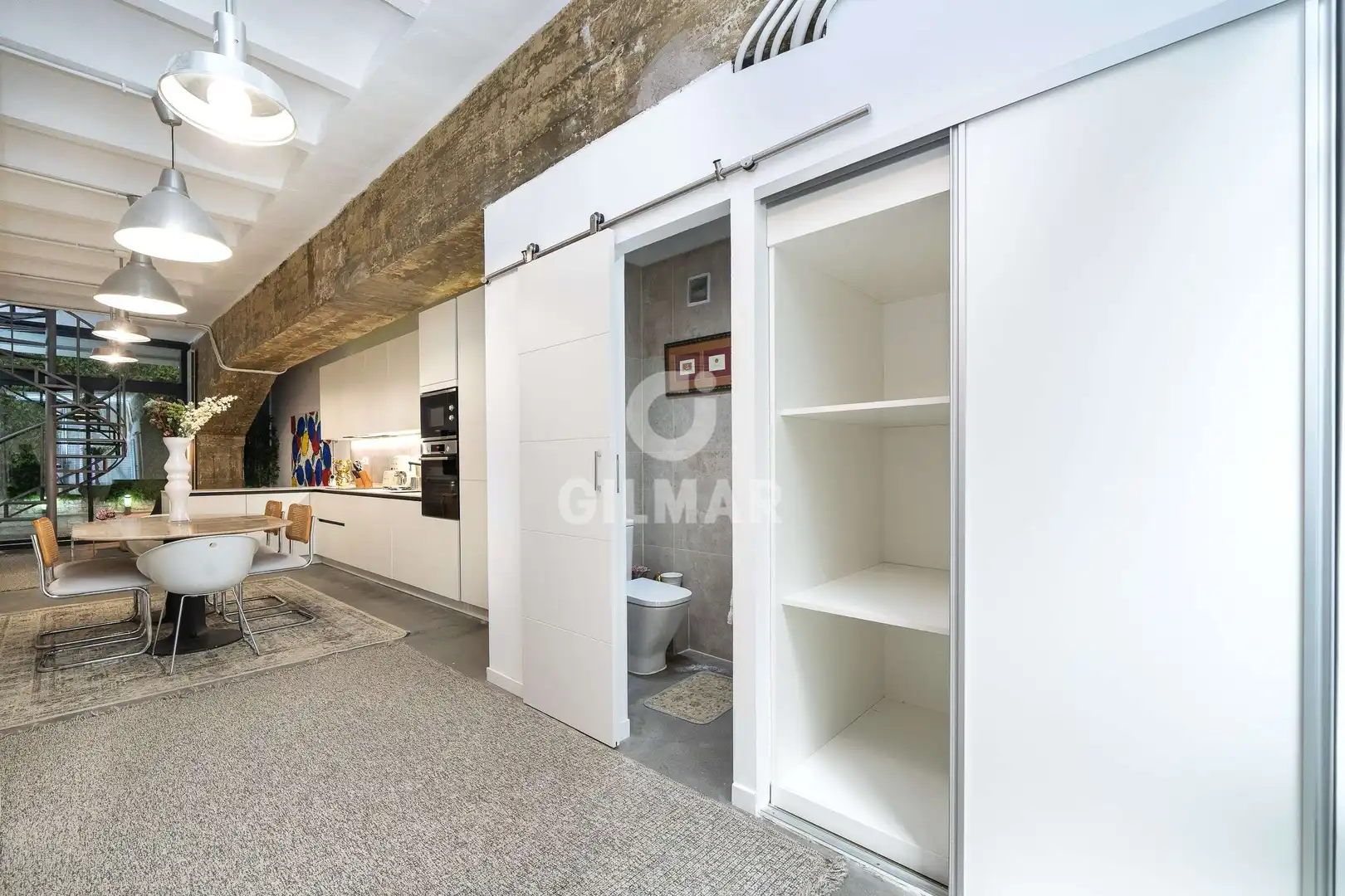 Wohnung zum Verkauf in Madrid mit Heizung und Privatgarten