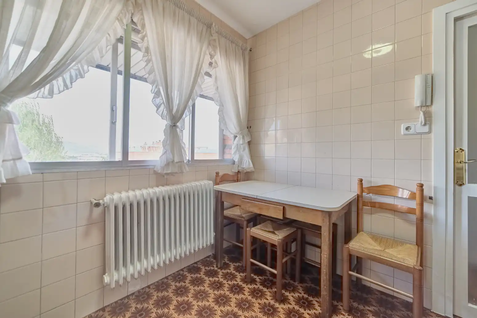 Kitchen of Flat for sale in  Pamplona / Iruña  with Heating and Terrace