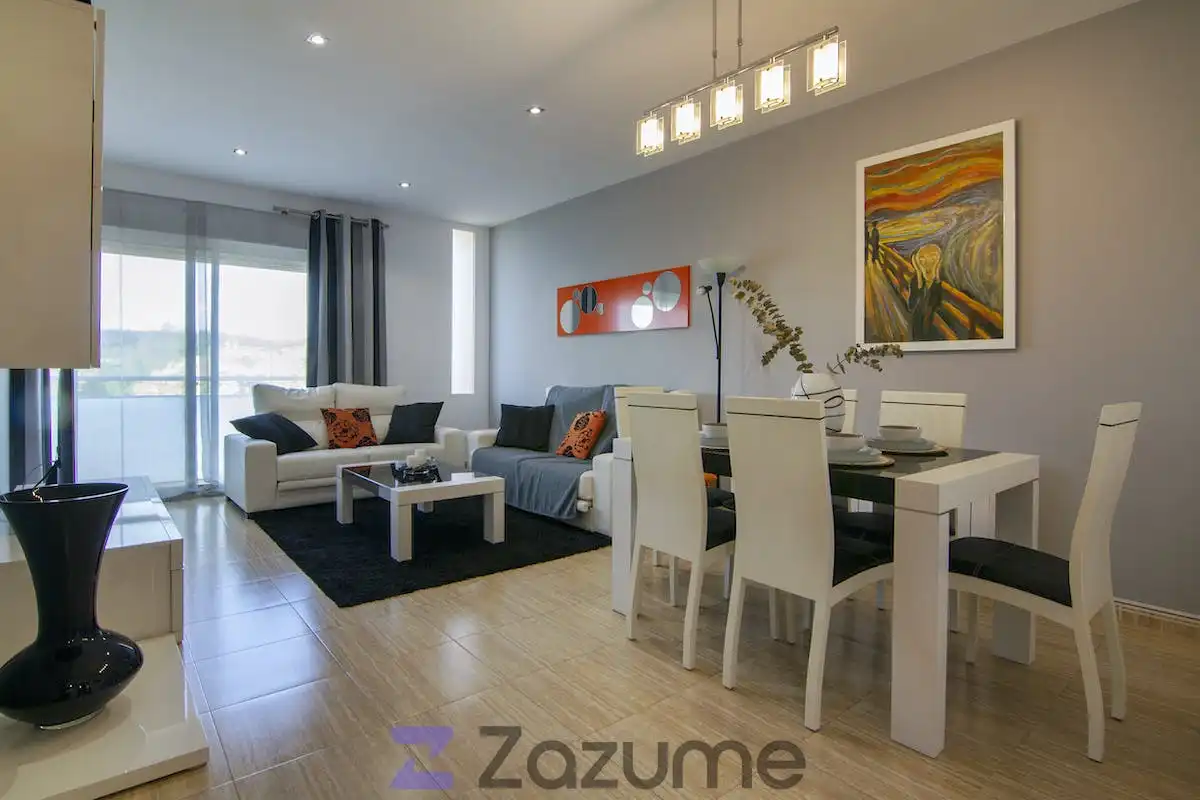 Appartamento con ascensore in affitto a Carrer Mallorca