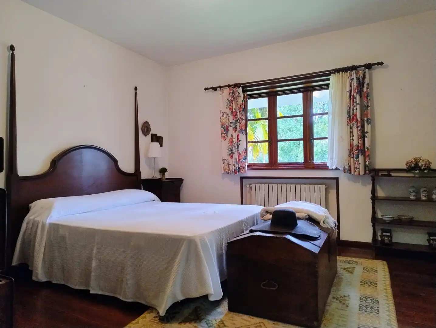 Habitación de Casa o chalet en venta en Lugo con Amueblado