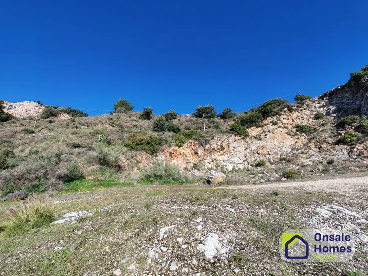 Terreno en venta en Ojén