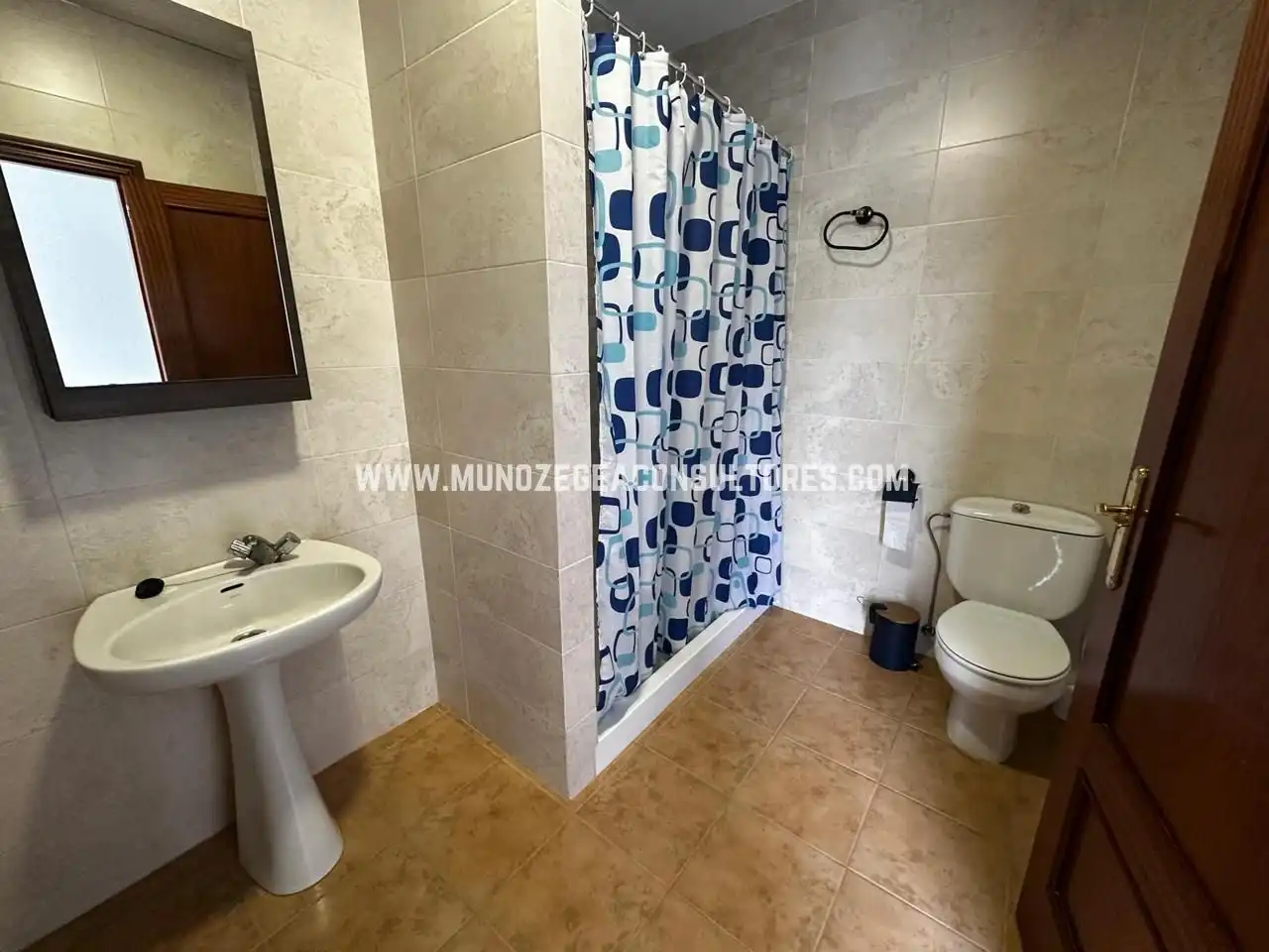 Bathroom of Houses for rent in Lucena  with Private garden, Terrace and Swimming Pool
