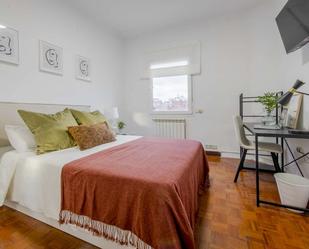 Bedroom of Flat to share in  Madrid Capital  with Terrace