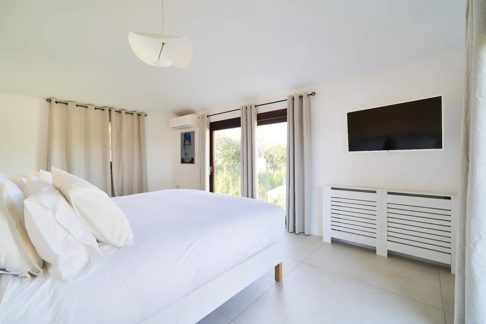 Habitación de Casa o chalet en venta en Marbella con Aire acondicionado, Calefacción y Jardín privado