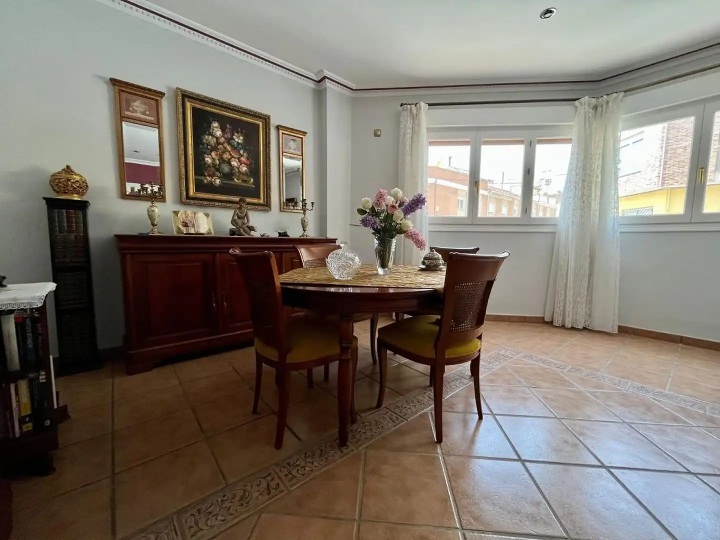 Houses for sale in Sax