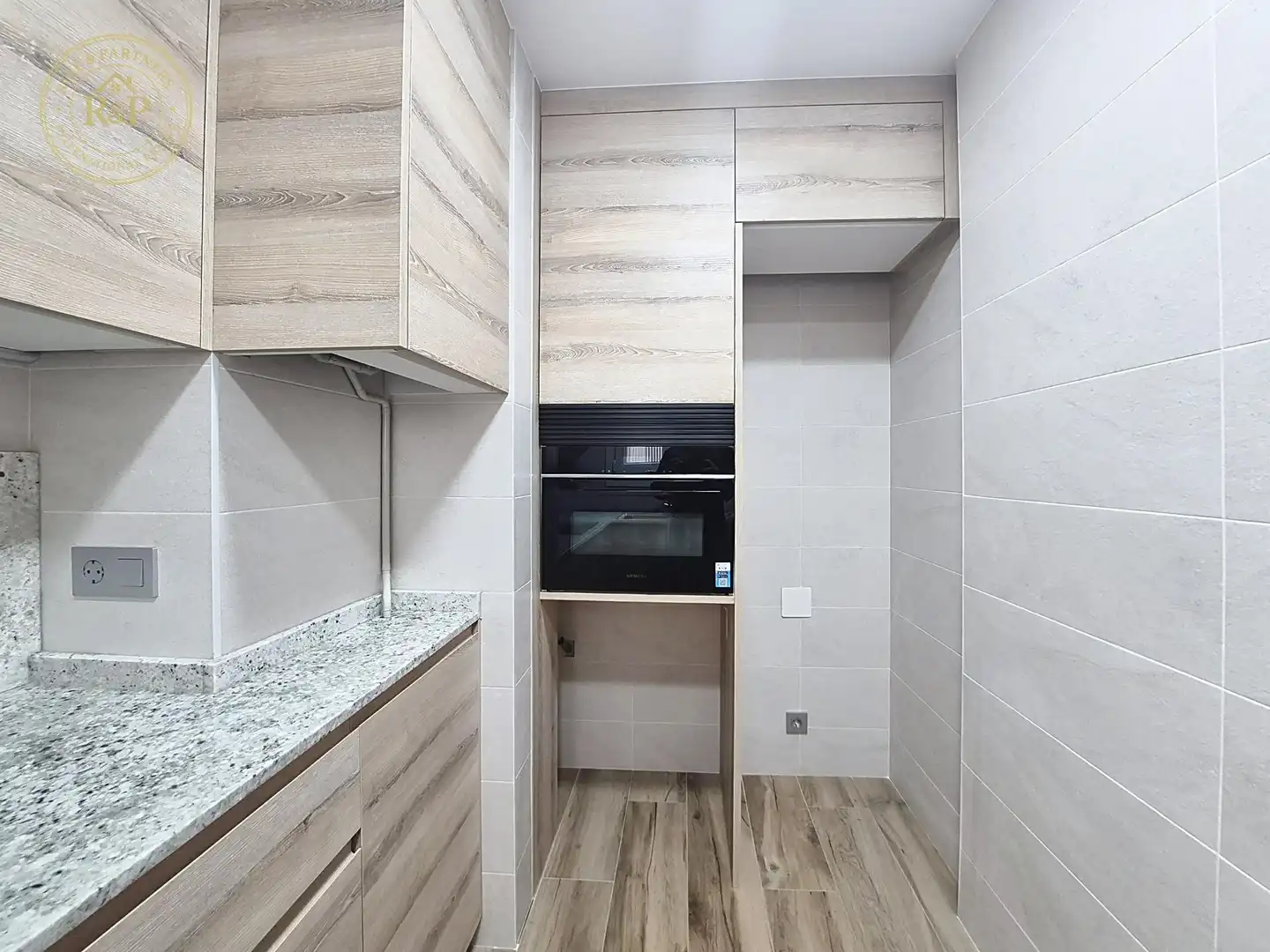 Cocina de Piso en venta en Barcelona con Aire acondicionado