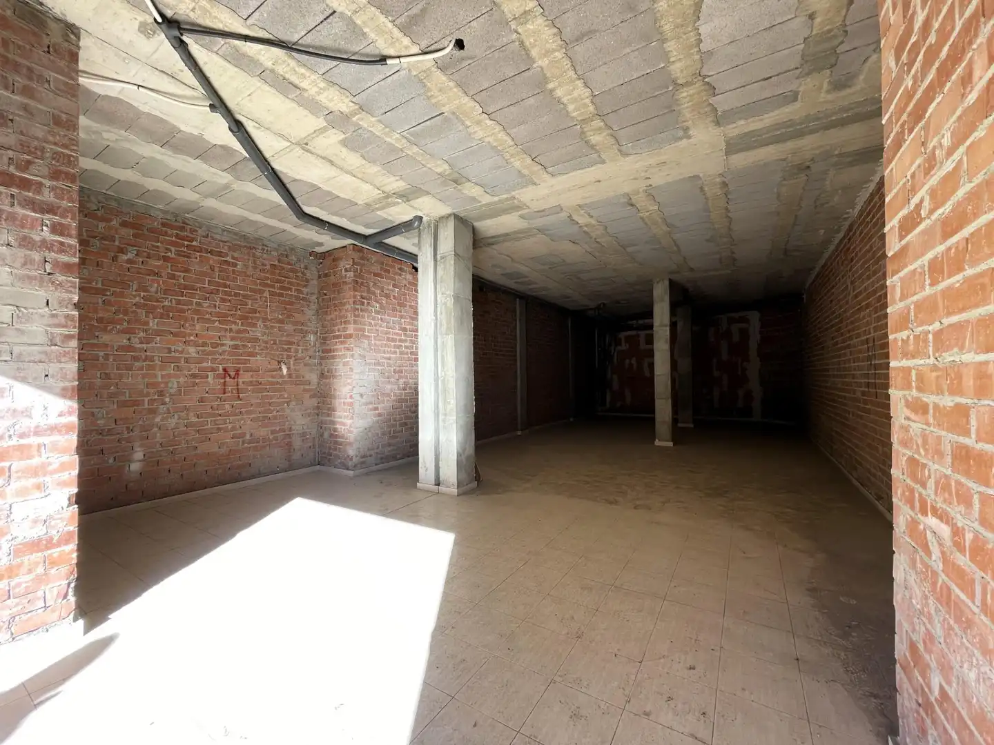 Local comercial en venda a Avenida de la Estación 37
