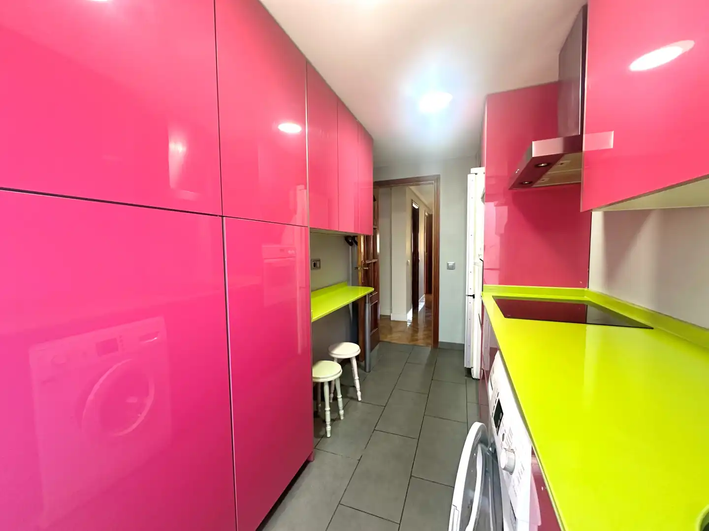 Cocina de Piso en venta en Madrid con Calefacción, Trastero y Horno
