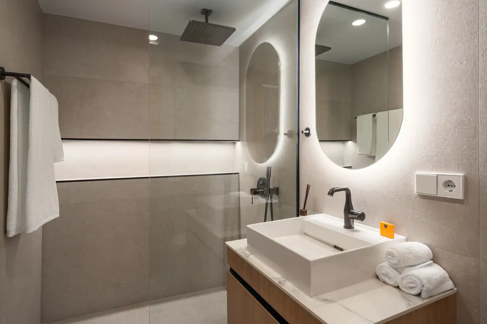 Apartament amb piscina en venda a Nueva Andalucía, imagen 4