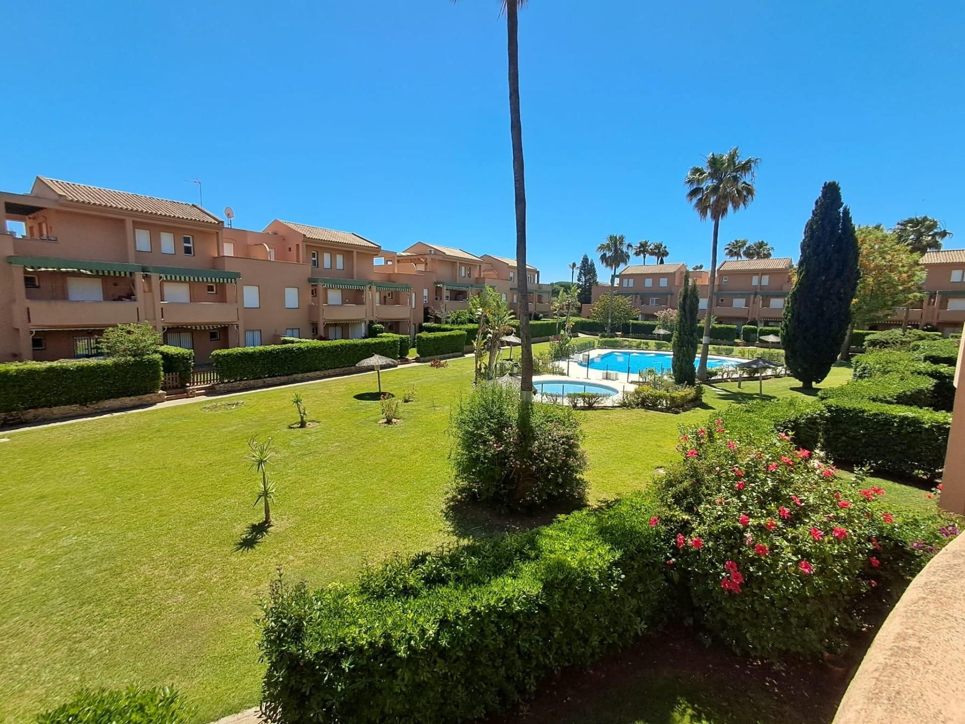 Jardí de Apartament en venda en Chiclana de la Frontera amb Aire condicionat, Calefacció i Jardí privat