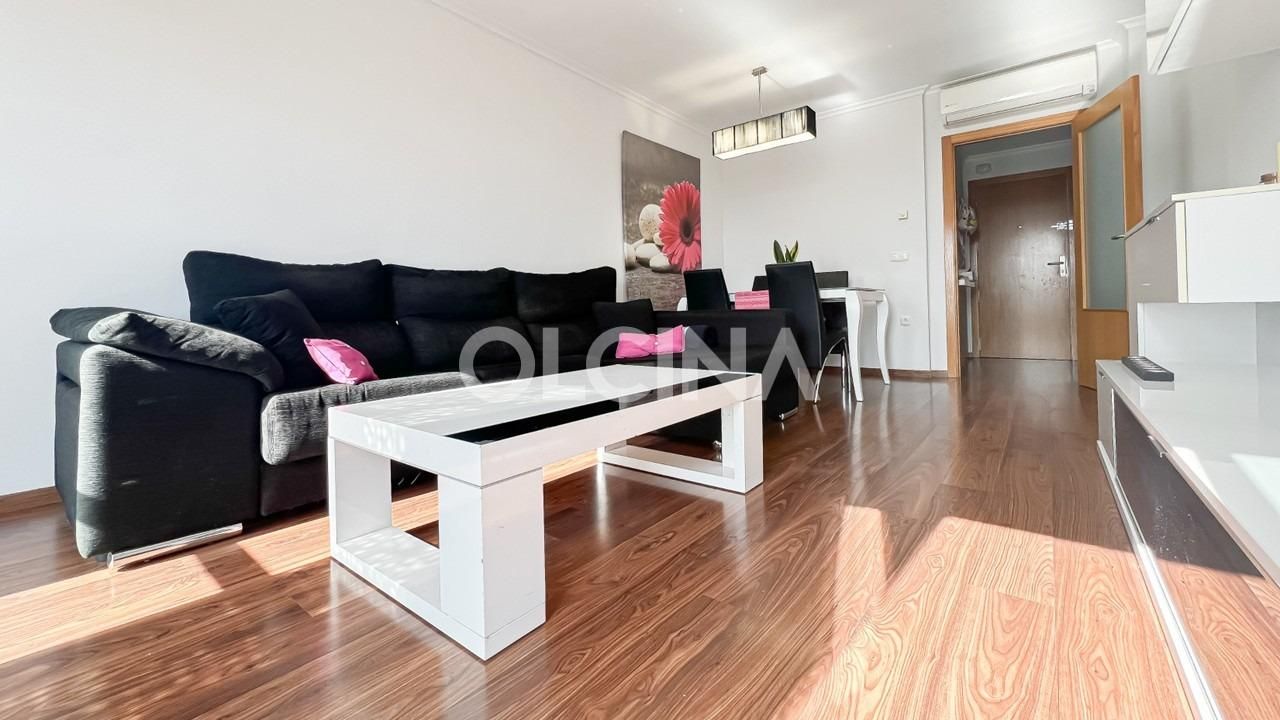Living room of Flat to rent in Ibi  with Air Conditioner and Heating