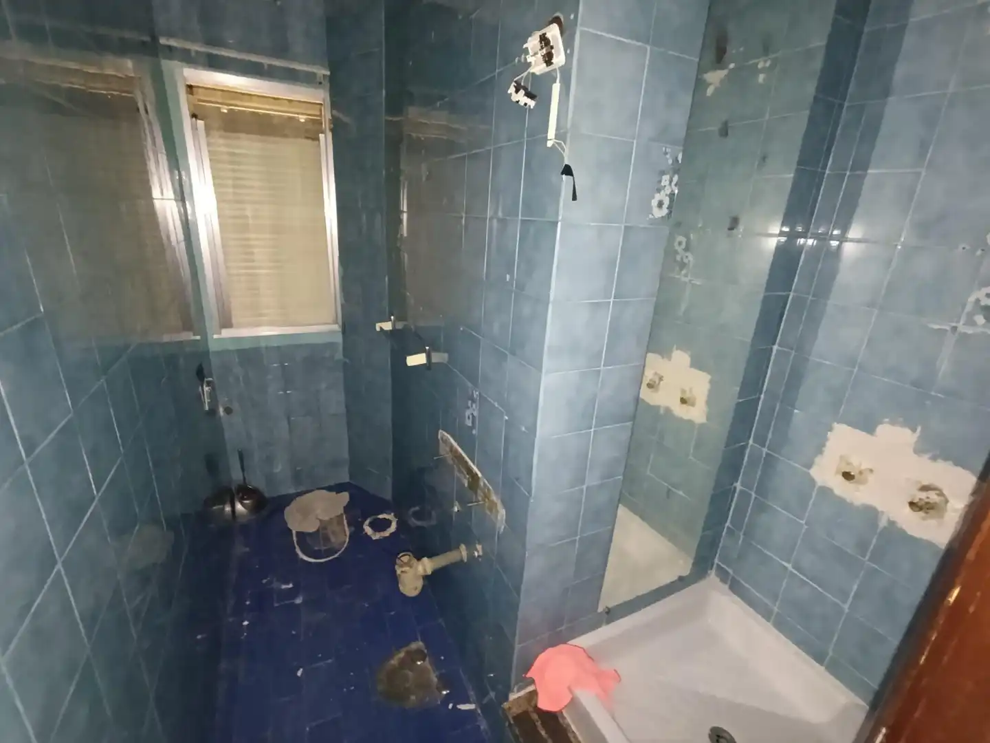 Bany de Pis en venda en Avilés