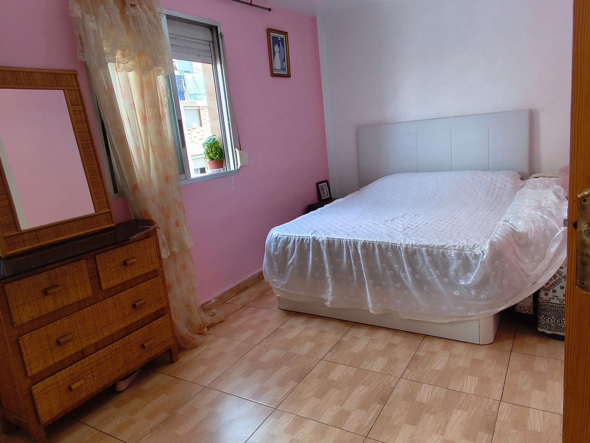 Bedroom of Flat for sale in Alicante / Alacant  with Furnished