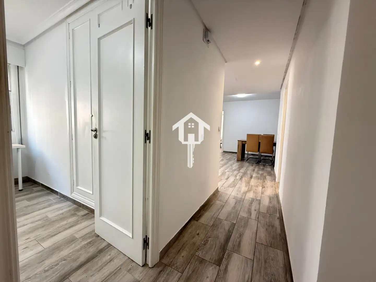 Flat for sale in Alicante / Alacant  with Air Conditioner and Furnished
