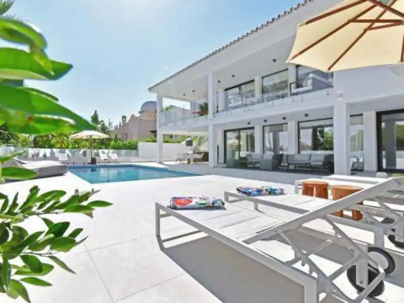 Terrassa de Casa o xalet de lloguer en Marbella amb Aire condicionat, Jardí privat i Terrassa