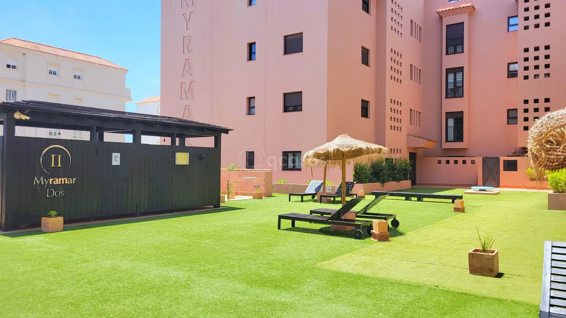 Terrace of Flat for sale in Benalmádena  with Air Conditioner, Terrace and Furnished