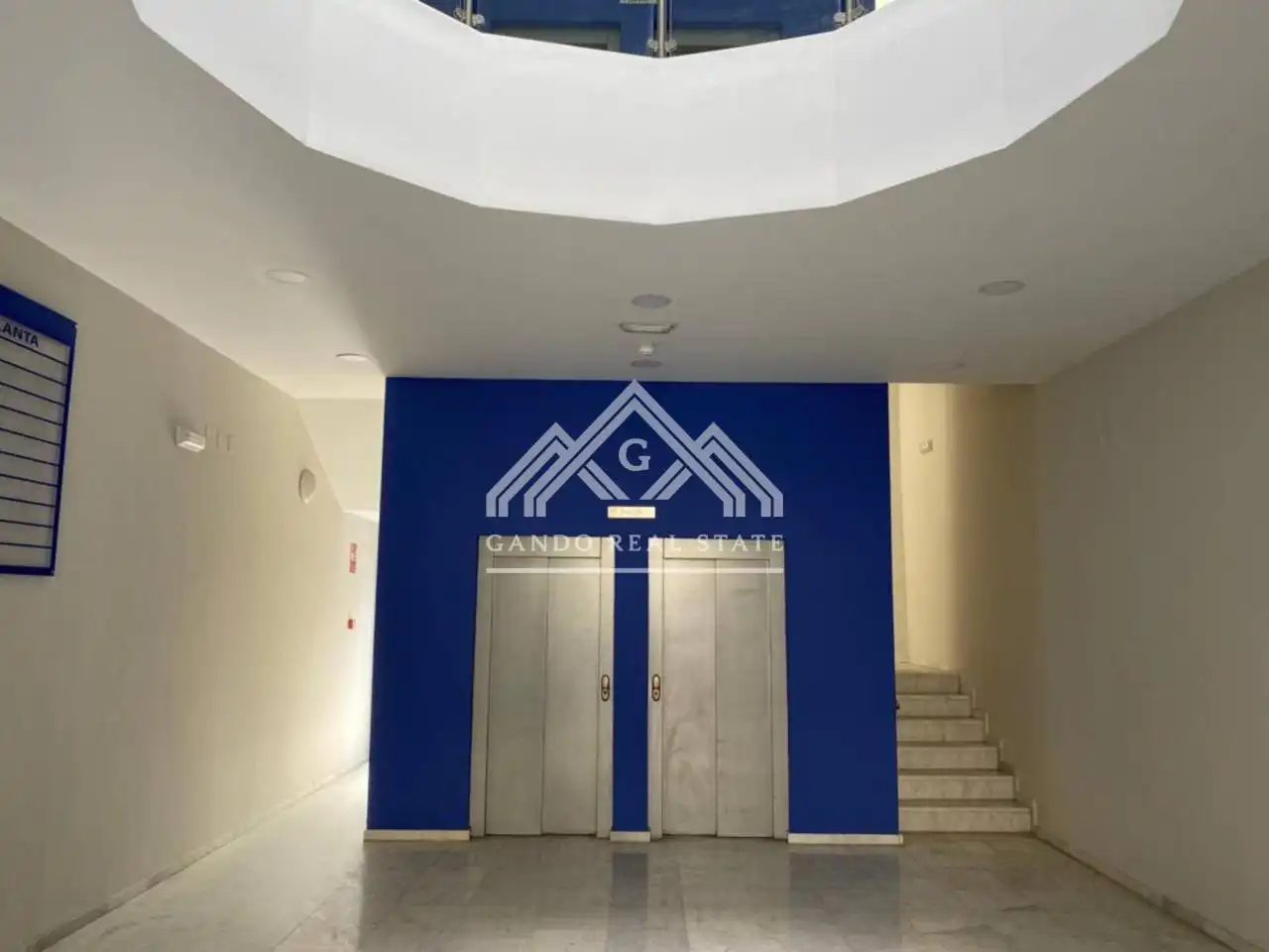 Office for sale in Dos Hermanas  with Alarm