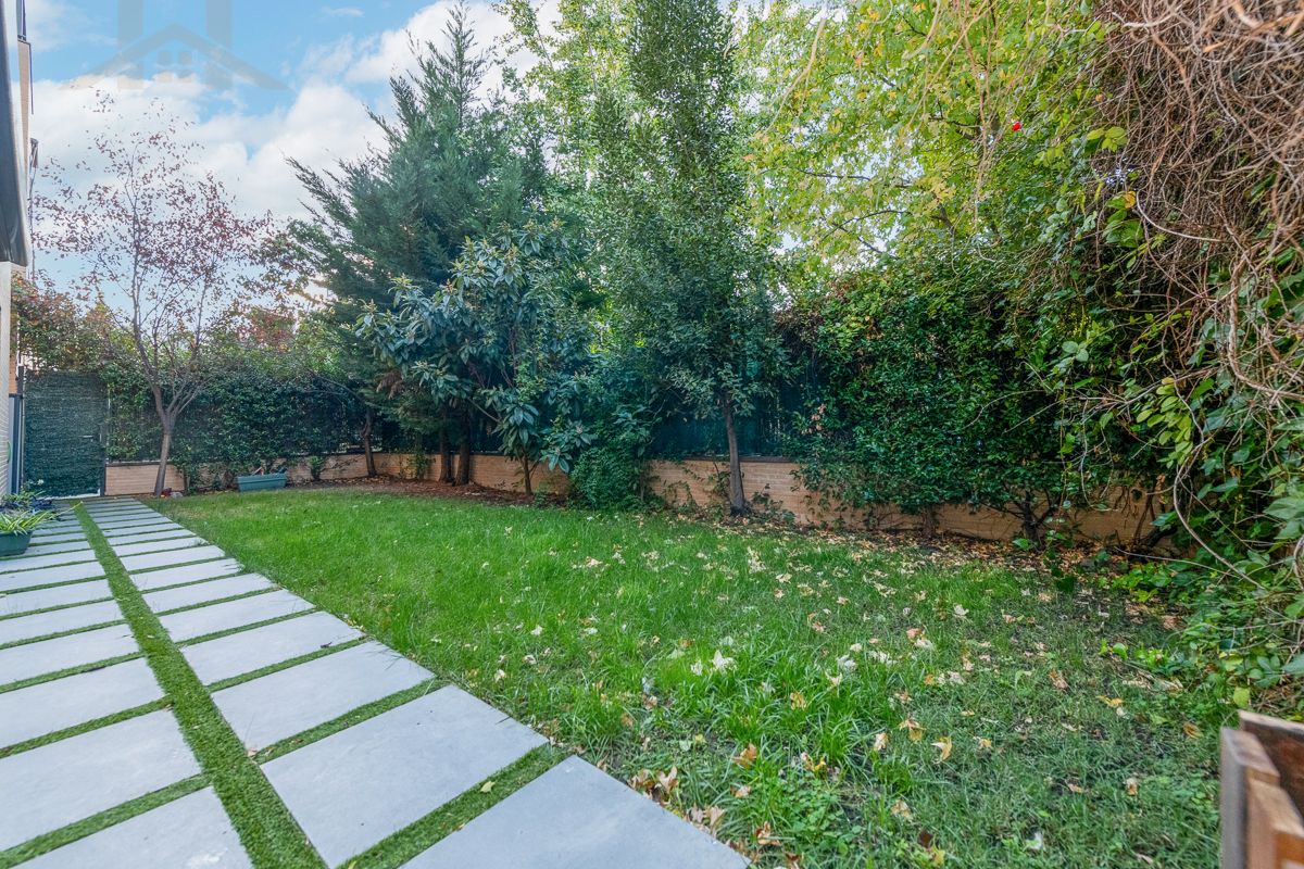 Planta baja for sale in Calle Julio Rey Pastor, Dehesa Vieja - Puente Cultural