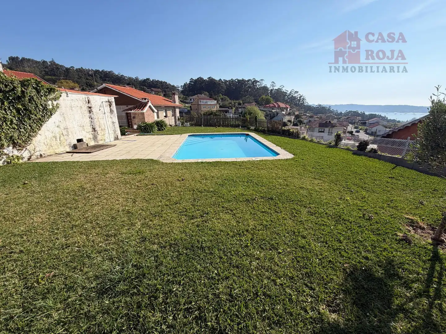 Piscina de Casa o chalet en venta en Bueu con Calefacción, Parquet y Terraza