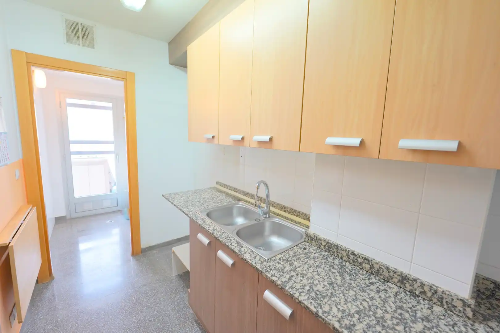 Küche von Wohnung zum Verkauf in Barcelona mit Klimaanlage, Heizung und Möbliert