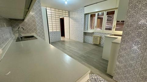 Photo 4 of Flat to rent in Reyes Católicos, Burgos