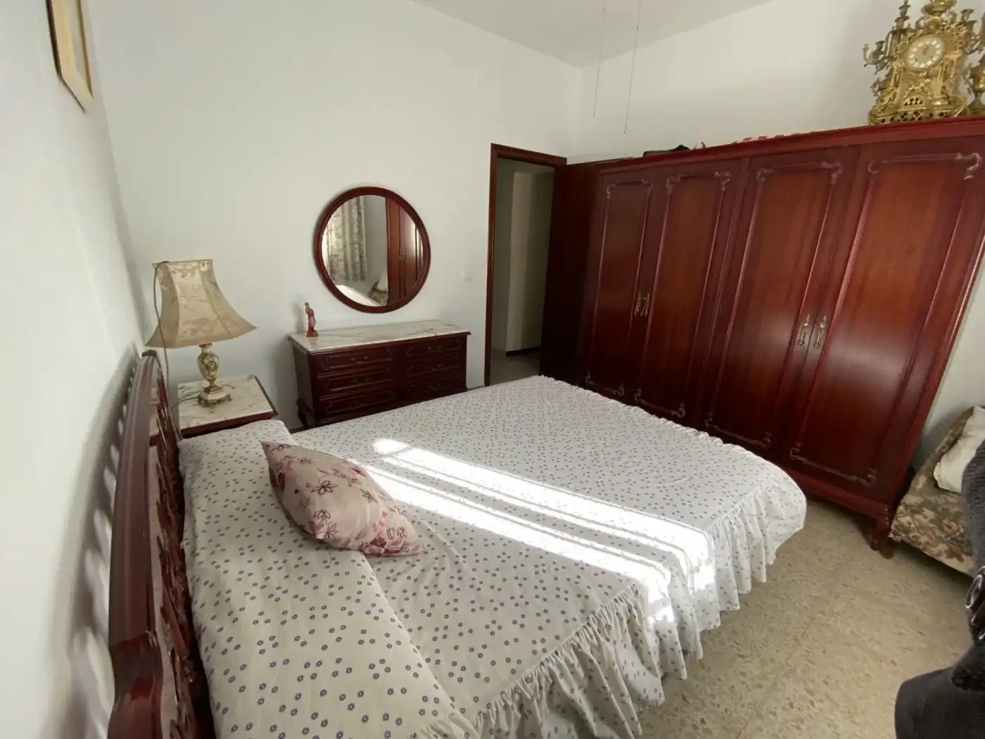 Habitación de Casa o chalet en venta en Valverde del Camino con Calefacción, Piscina y Amueblado