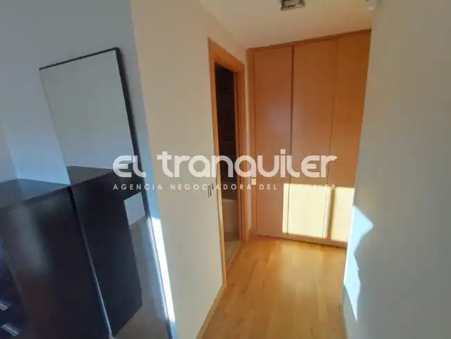 Schlafzimmer von Wohnung zur Miete in Madrid mit Klimaanlage, Terrasse und Schwimmbad