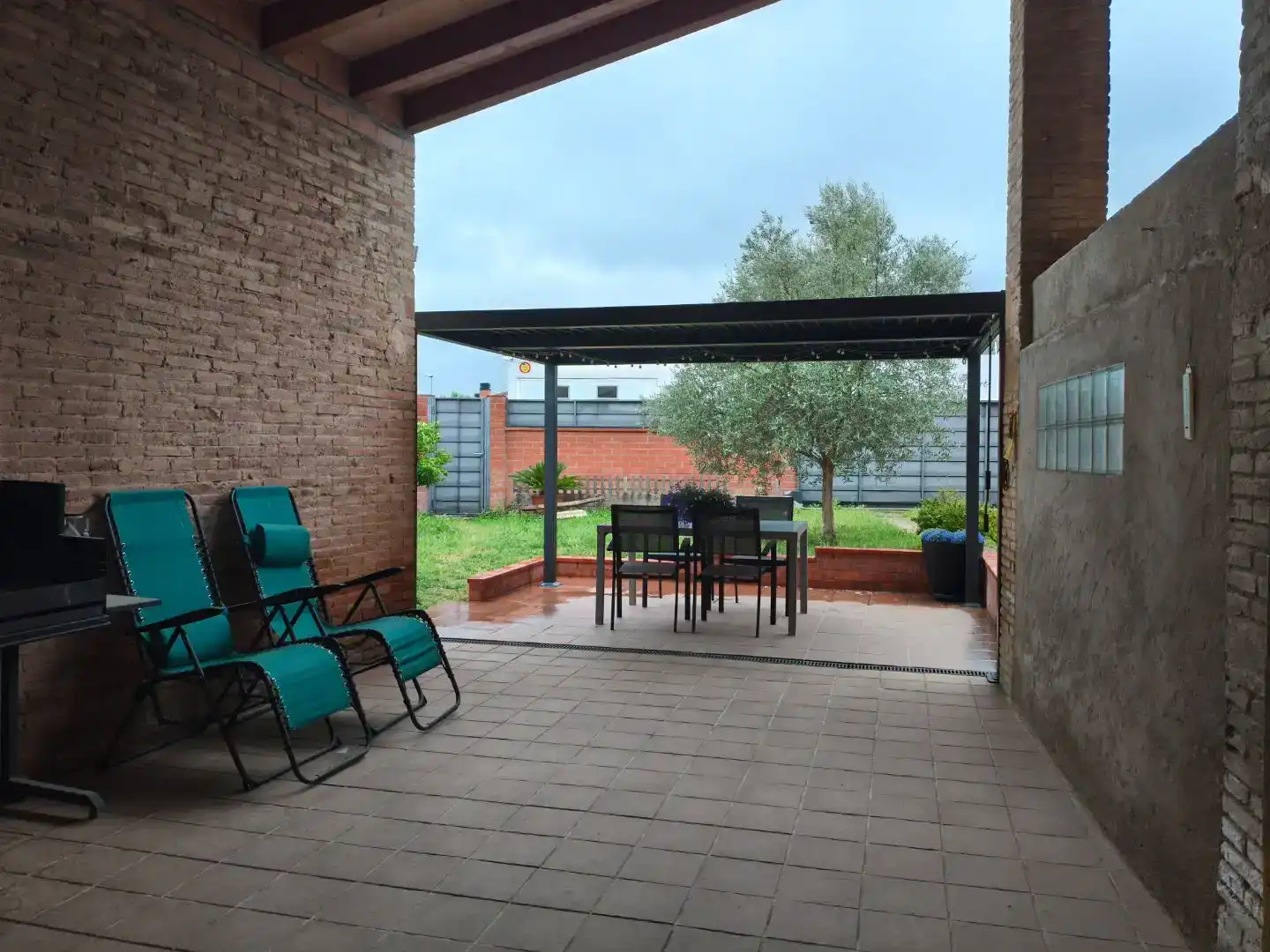 Terraza de Casa adosada en venta en Banyoles con Aire acondicionado y Jardín privado