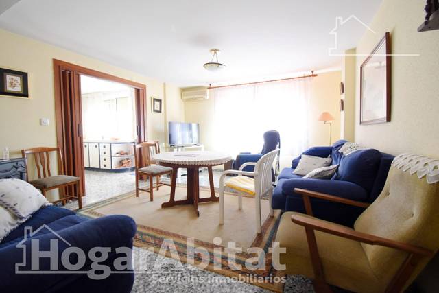 Casa-chalet en Venta en Calle Algepseria en Benipeixcar - El Raval